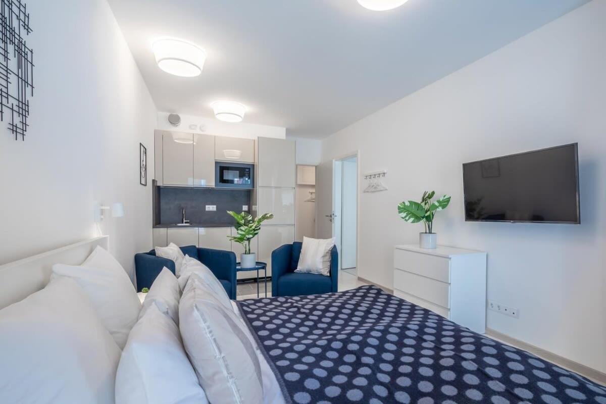 Modern Apt In Authentic Central Area บูดาเปสต์ ภายนอก รูปภาพ
